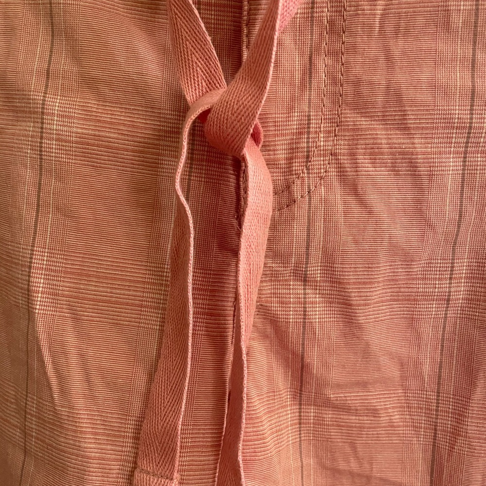 Shorts - Picture 8 of 9